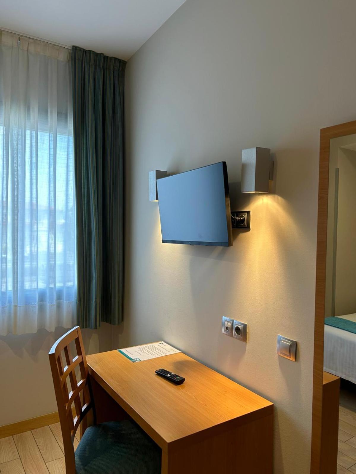 Hostal Aralar Aizoáin Zewnętrze zdjęcie