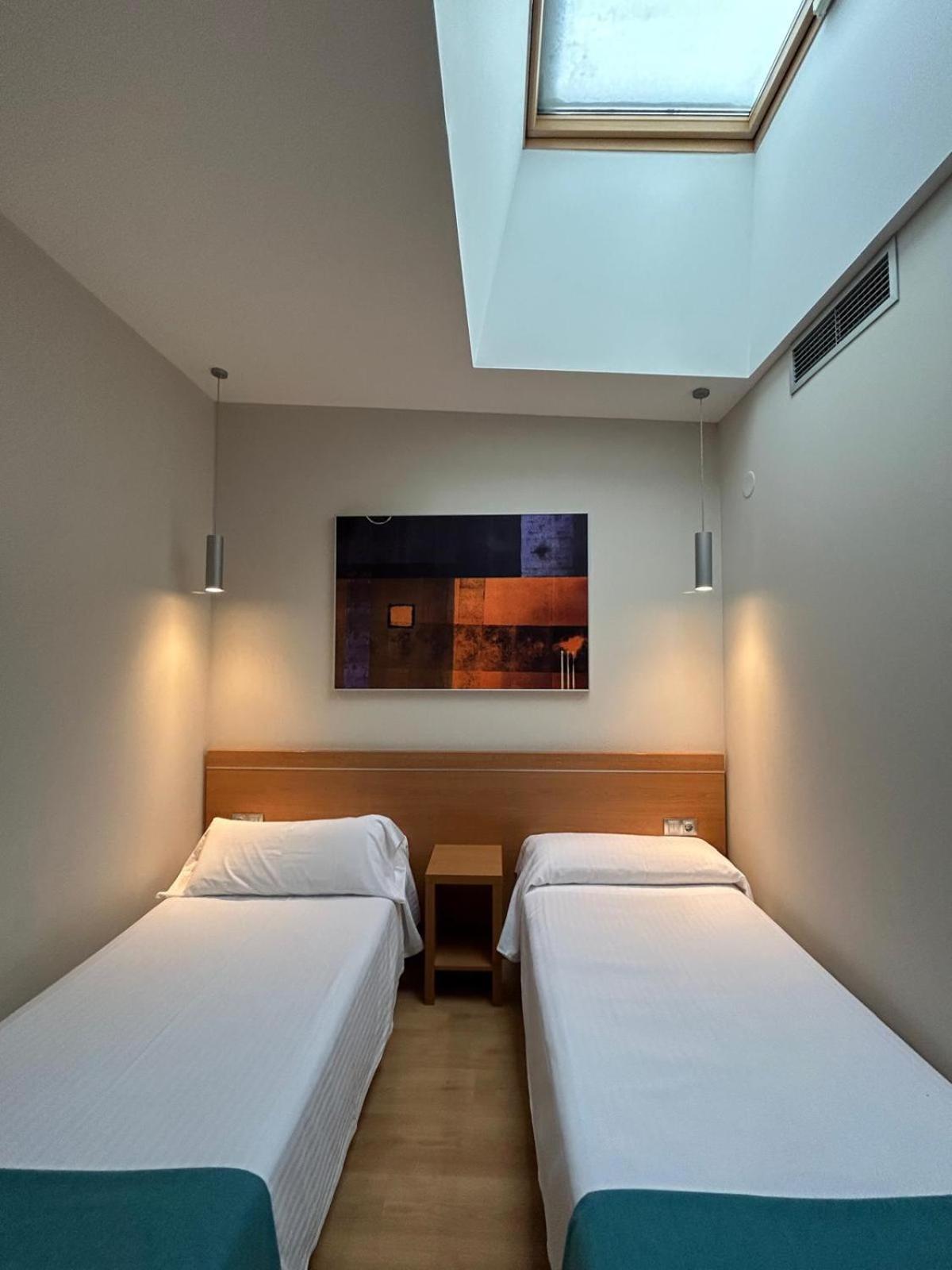 Hostal Aralar Aizoáin Zewnętrze zdjęcie