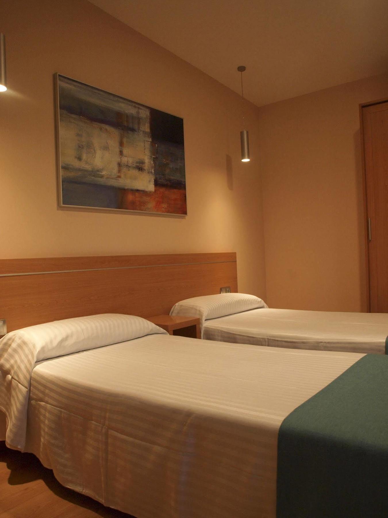 Hostal Aralar Aizoáin Zewnętrze zdjęcie